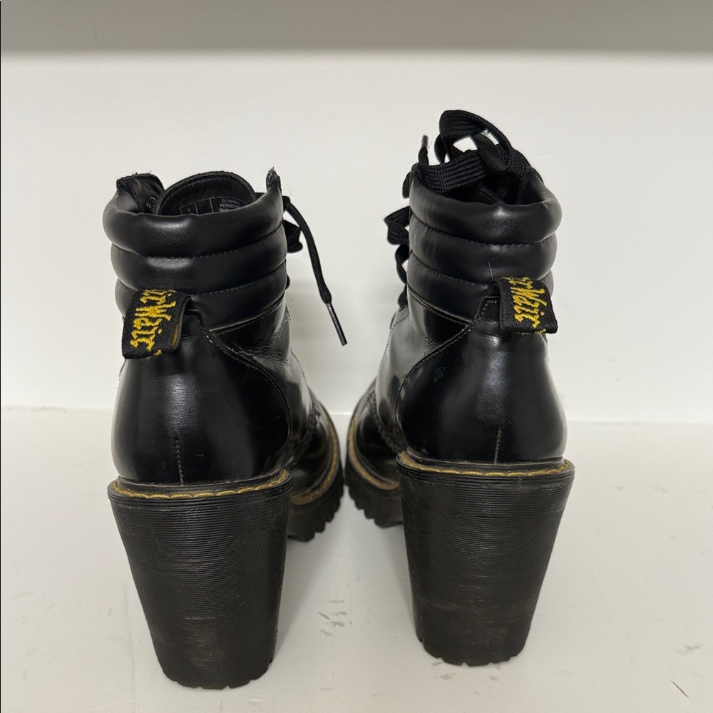 Dr Martens - Picture 2 of 4